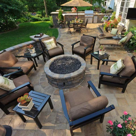 Not all outdoor furniture is created equal. ❌