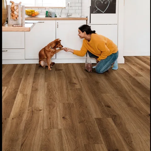 Floors that can handle love, laughter, and a few treat crumbs. 🍪| HD105 1101 Riverway