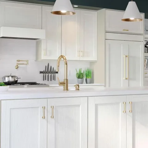 Style or durability? With Duraform, you don’t have to choose. Get the look you love with a finish designed to handle everyday life.