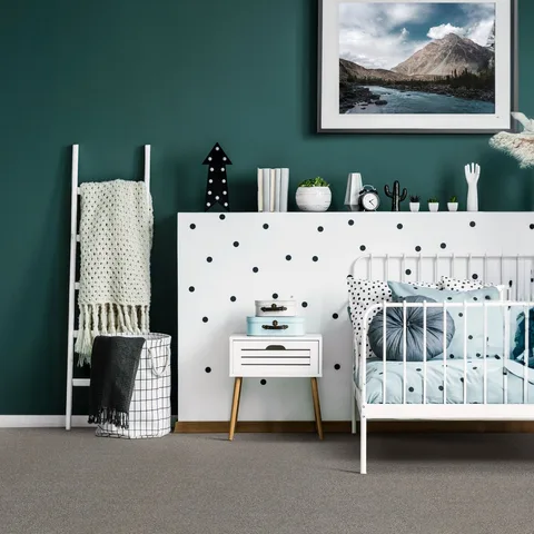 Your taste might change — but a timeless floor keeps up with every new pillow, paint color, and Pinterest board. 💛 | 5331 Ventura
