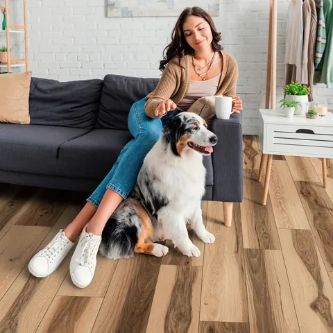 Morning coffee, good company, great floors. ☕🐾| Antiquity 3005 Kosmos