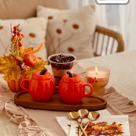 October personality type: bought pumpkin-shaped mugs, a fall candle, AND a seasonal table runner all before October even started. 🕯️🎃